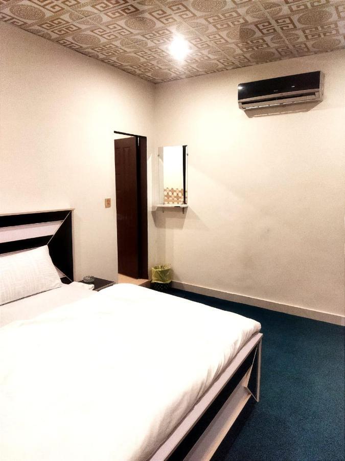 Hotel Royal Sweet Lahore Ngoại thất bức ảnh
