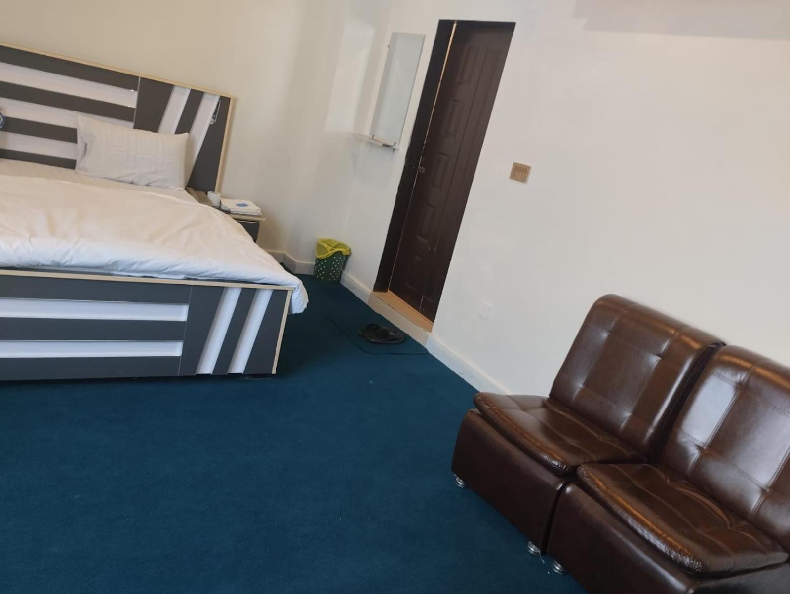 Hotel Royal Sweet Lahore Ngoại thất bức ảnh